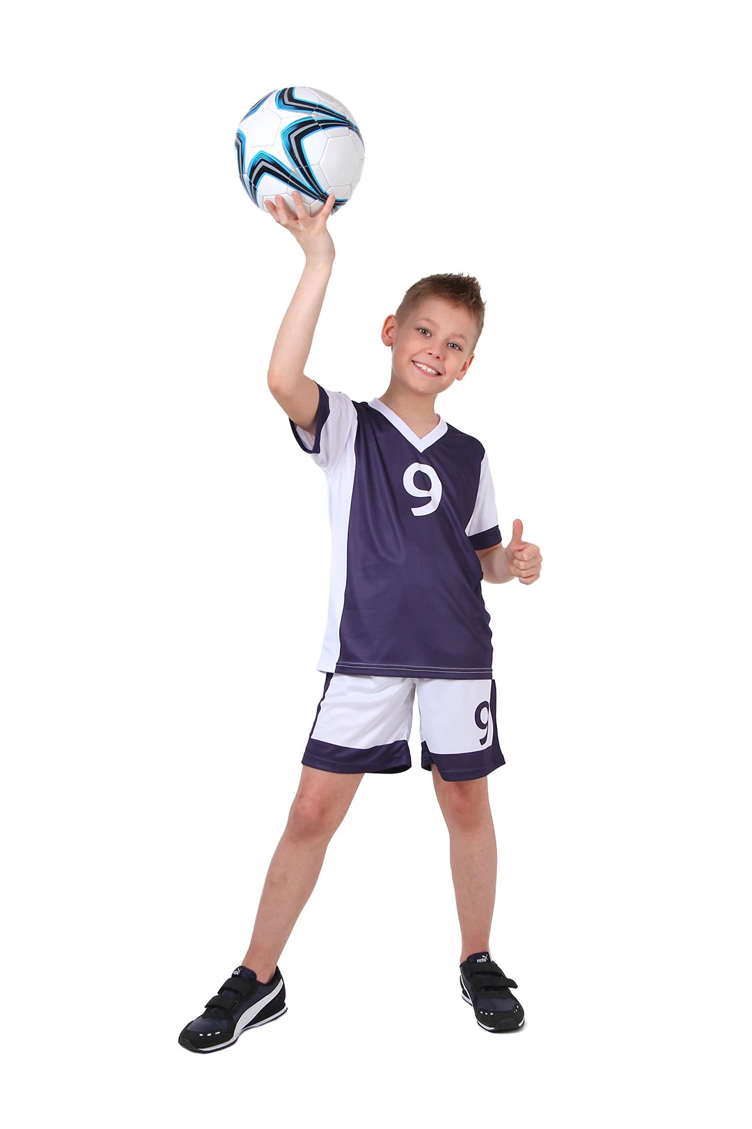 Купить футбольную форму детскую Юве "Wiggins"