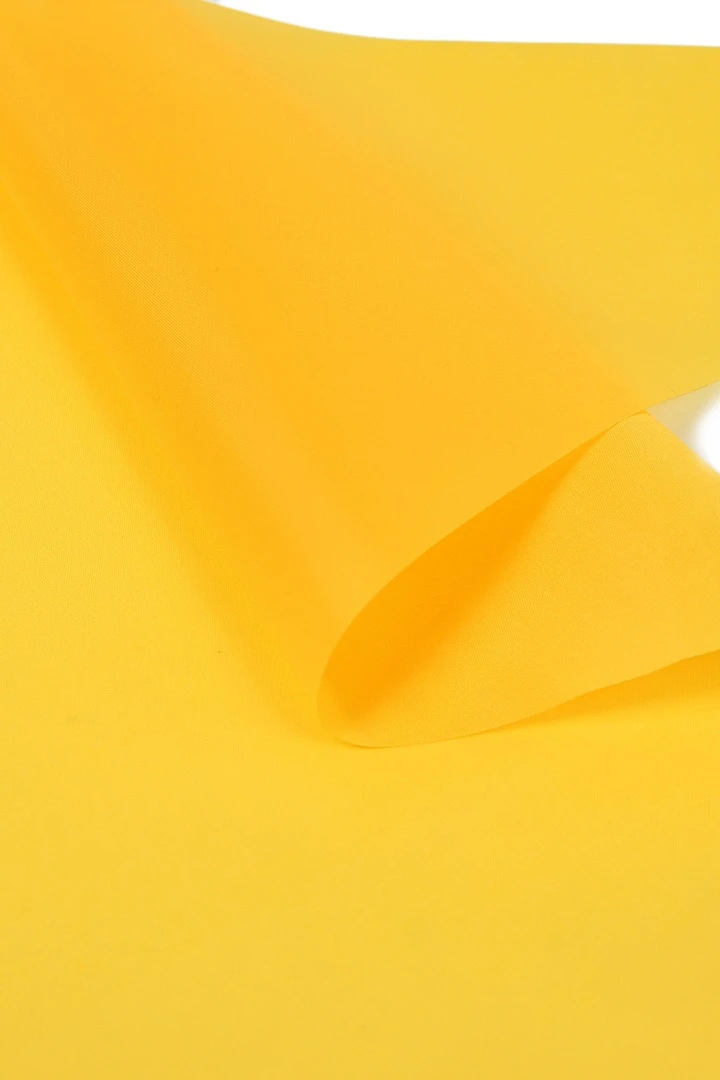 Косынка Лолла из шелка расцвечивания 65х65х95 см, однотонная жёлтая#7