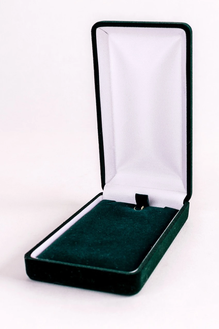 Купить футляр флокированный 62х115х25 мм, темно-зеленый