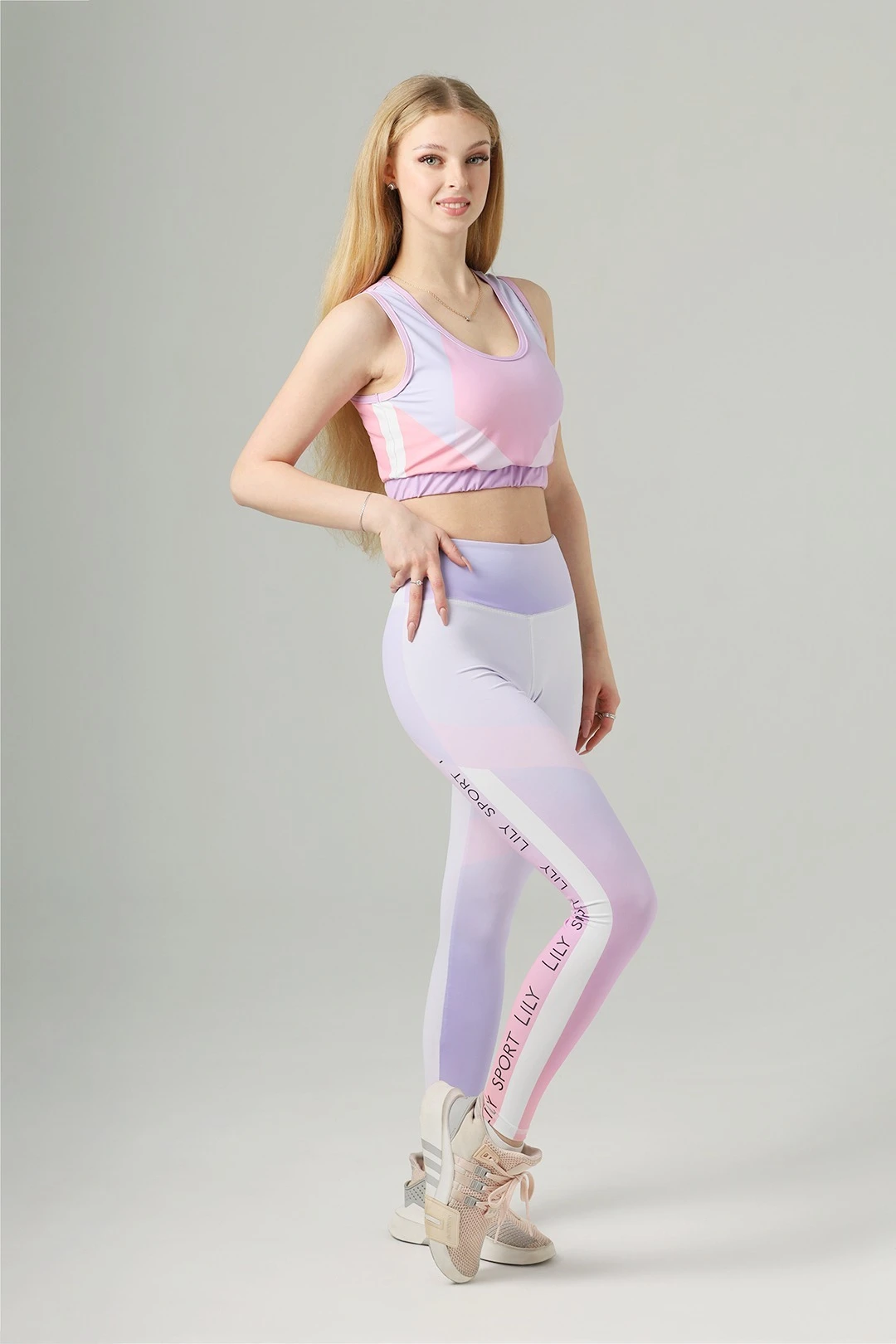 Купить комплект женский с принтом "Sport Lily"