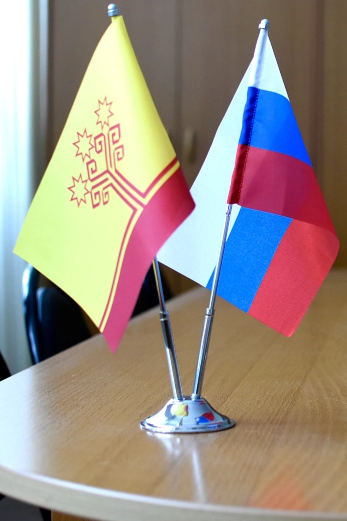 Флагшток настольный (хром, сталь) 2 штока#3