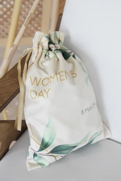 Купить мешочек с полной запечаткой 30х40 см, крепление кулисы на расстоянии от верхнего края "8 March"