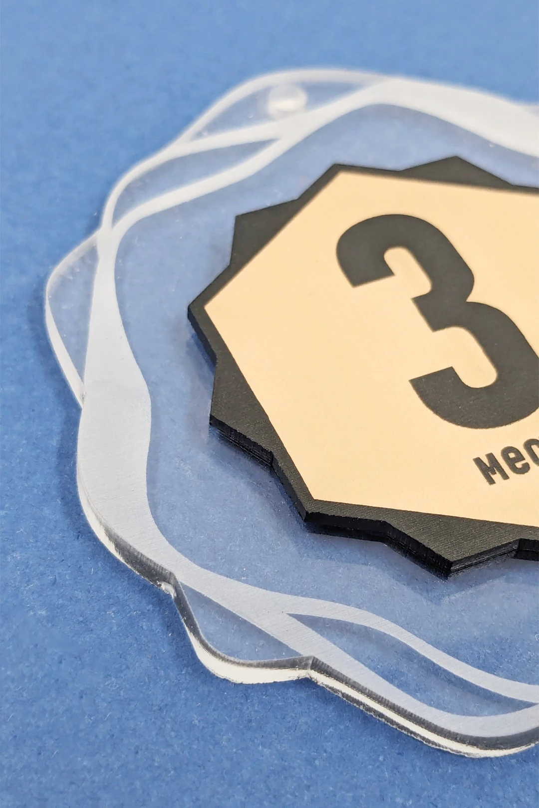 Медаль из акрила АК7002 Круг 70 мм с гравировкой#2 Медаль из акрила АК7002 Круг 70 мм с гравировкой#2