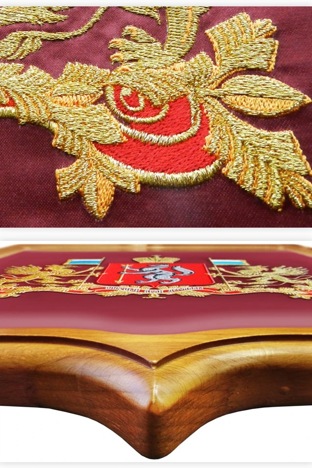 Купить Герб Свердловской области 53х61 см вышитый