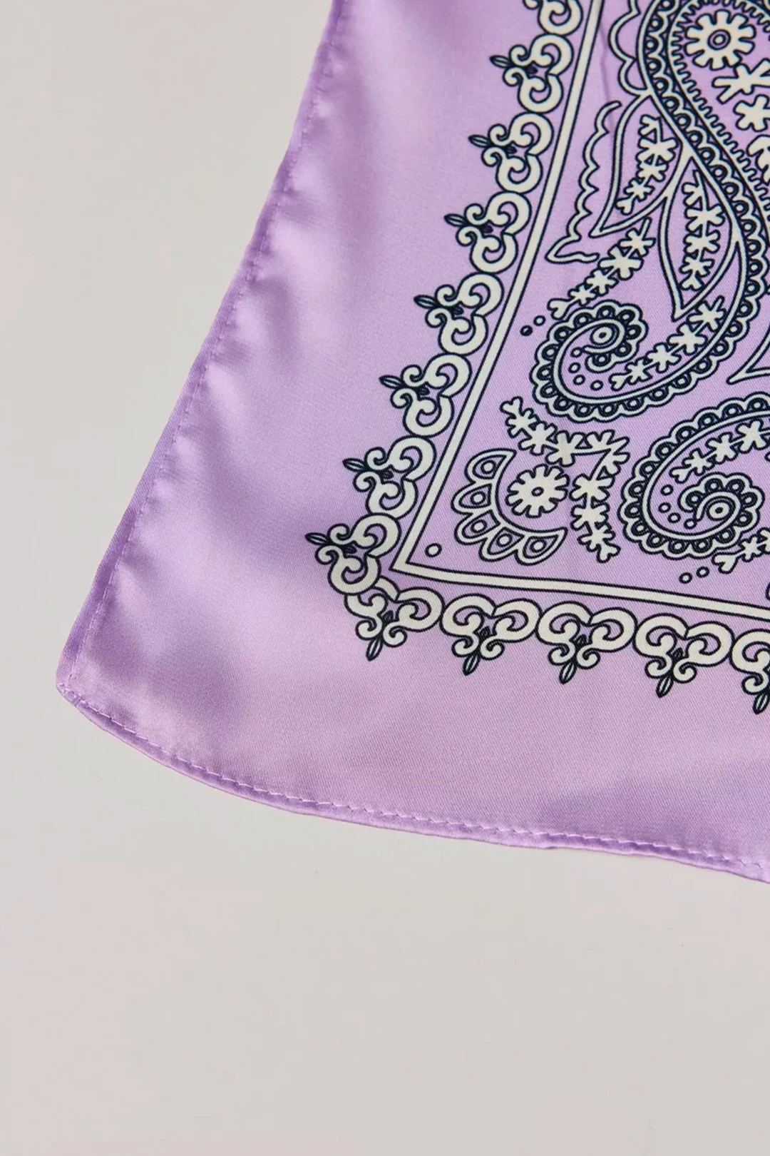 Купить косынку Шарлотта 80х80х120 см, с полной запечаткой "Pink old style"