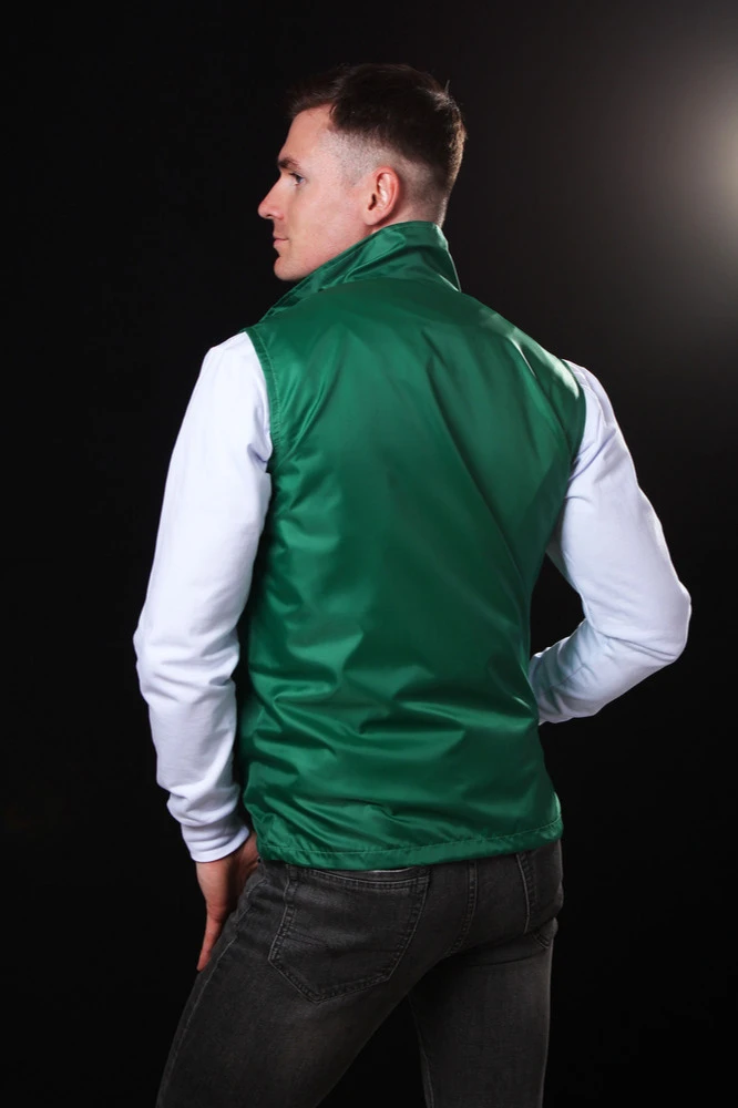 Купить жилет Брайт однотонный взрослый зеленый