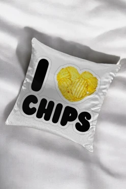 Купить подушку 45х45 см, с принтом "I love chips"