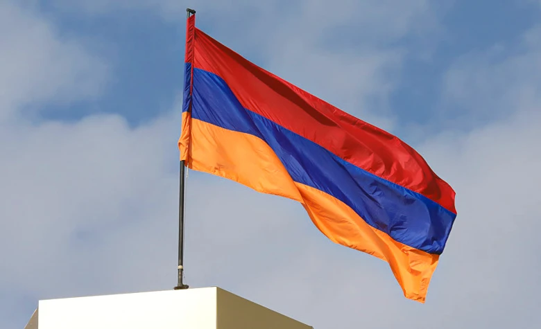 Флаг Армении INARI - Производственная компания | INARI