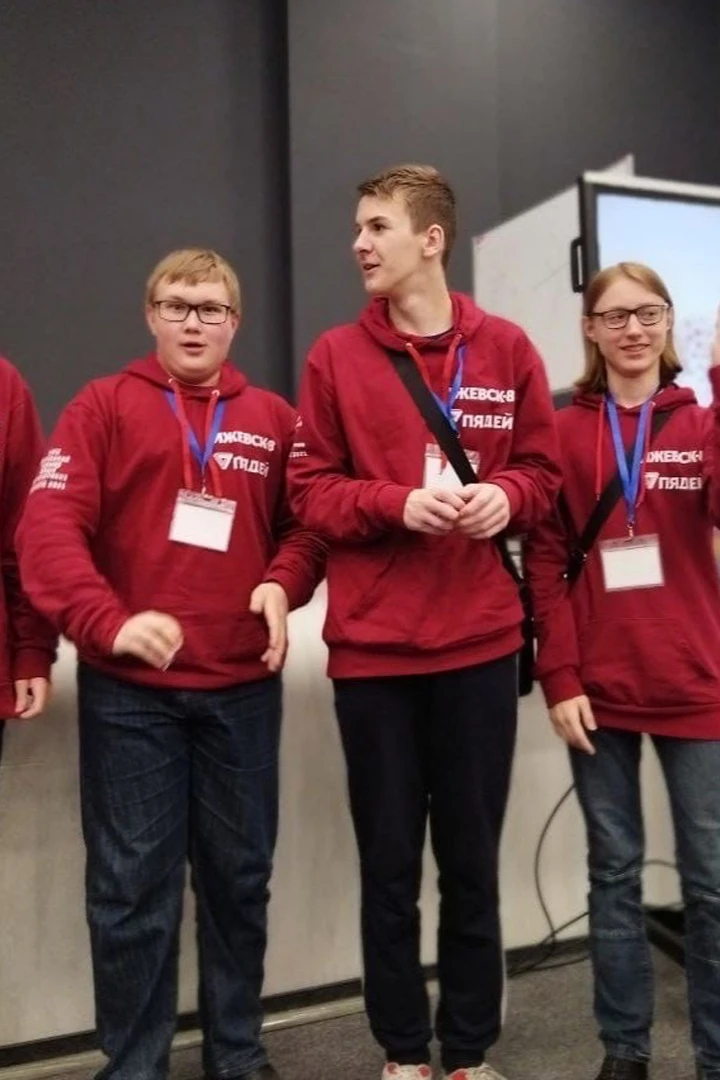 Толстовка Кенго из футера унисекс (Uvinal), однотонная бордовая#3